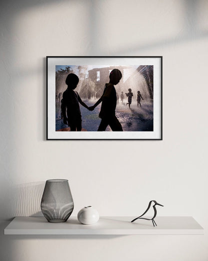 At the Waterpark by Suresh Naganathan: black frame with white mat, 40 x 60 cm, on a wall